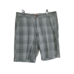 Tommy Bahama Men's Green Plaid Shorts - sz 36